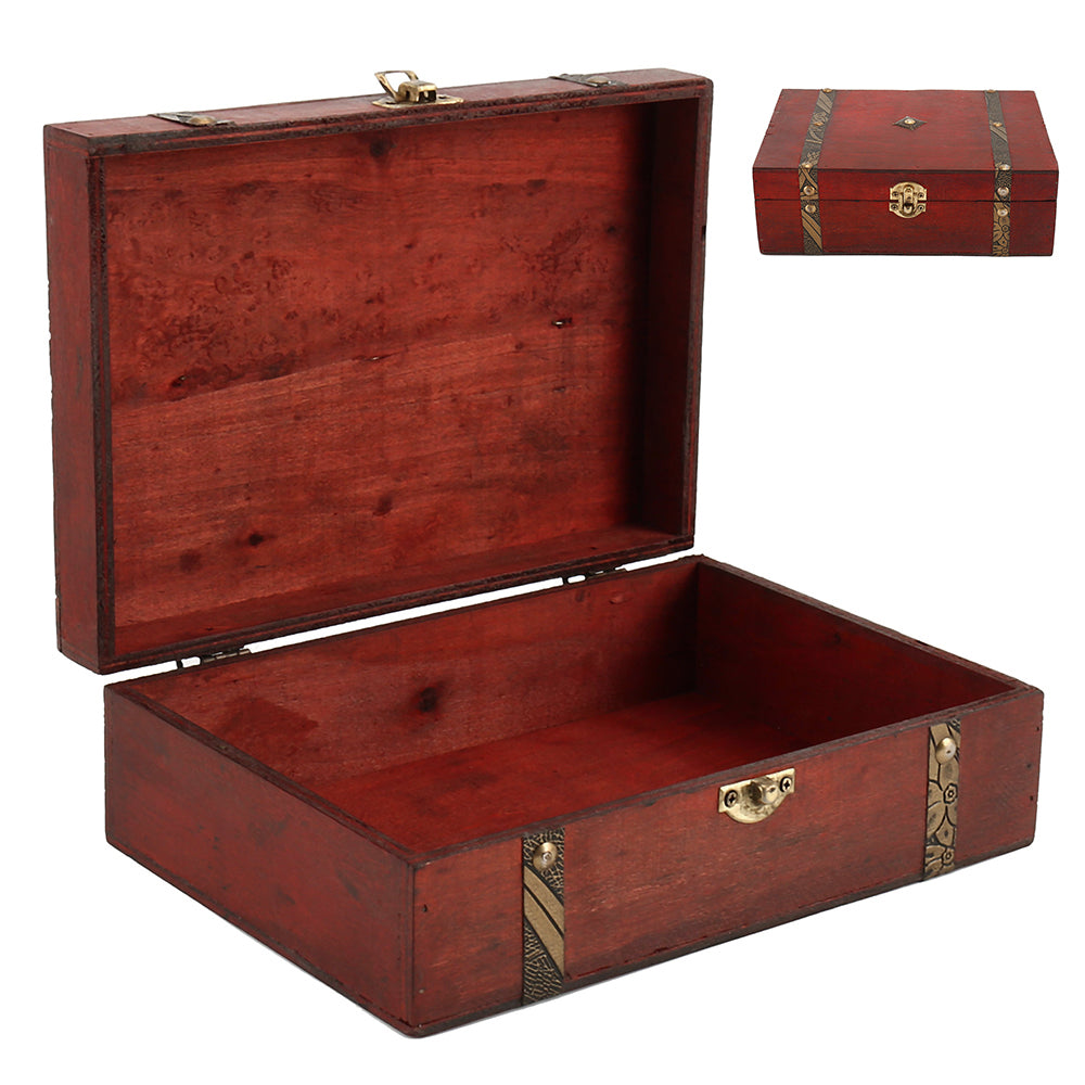 Ancienne Petite boite en bois type boîte à bijoux souvenir de Nîmes  provencal